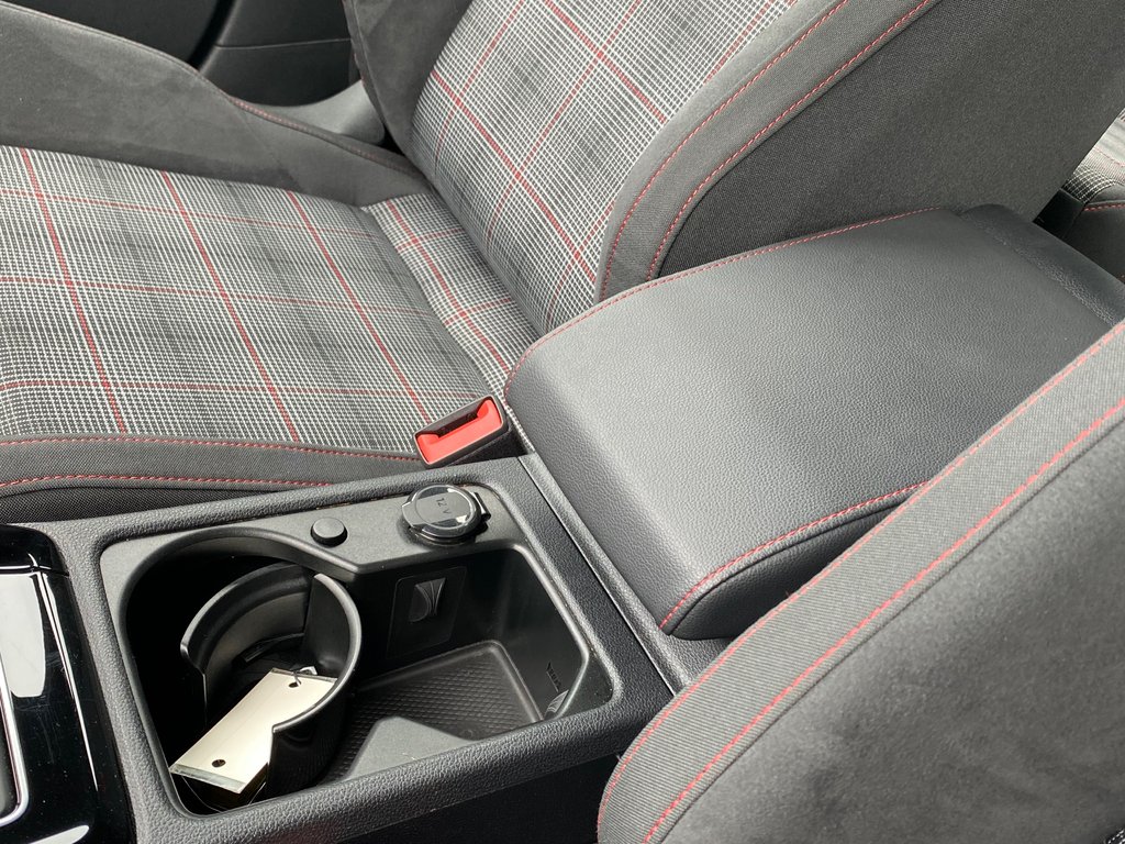 2024 Volkswagen Golf GTI 380 AUTOBAHN | Leather | Cam | USB | TravelAssist in Saint John, New Brunswick - 24 - w1024h768px