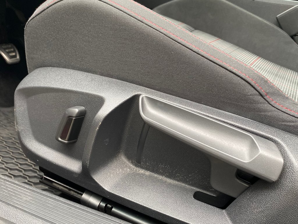 2024 Volkswagen Golf GTI 380 AUTOBAHN | Leather | Cam | USB | TravelAssist in Saint John, New Brunswick - 13 - w1024h768px