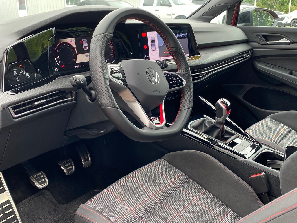 2024 Volkswagen Golf GTI 380 AUTOBAHN | Leather | Cam | USB | TravelAssist in Saint John, New Brunswick - 11 - w1024h768px
