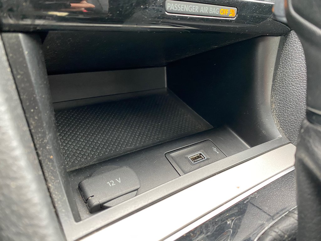 2021 Volkswagen Passat HIGHLINE | Leather | Sunroof | Cam | RemoteStart in Saint John, New Brunswick - 26 - w1024h768px