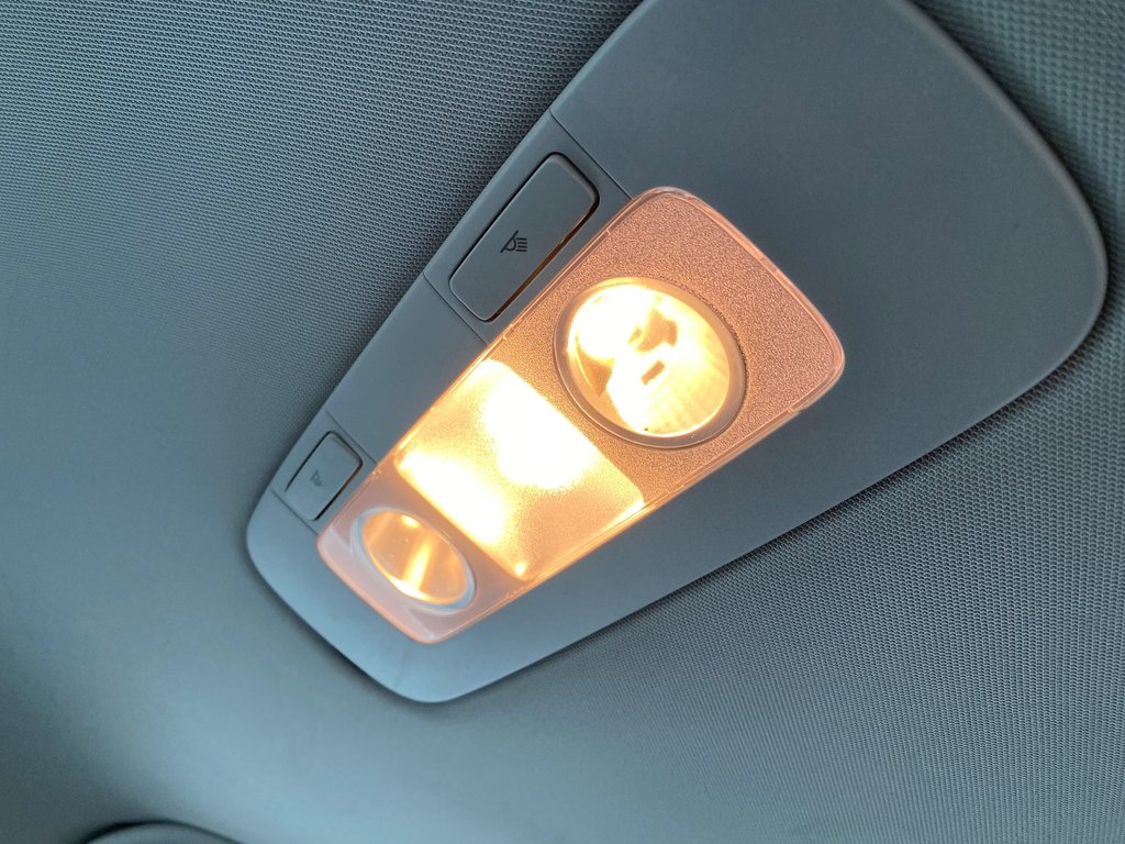 2021 Volkswagen Passat HIGHLINE | Leather | Sunroof | Cam | RemoteStart in Saint John, New Brunswick - 42 - w1024h768px