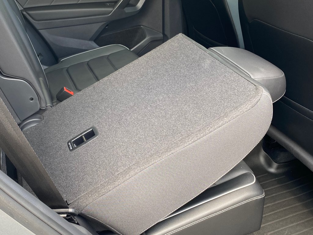 2021 Volkswagen Tiguan HIGHLINE | Leather | SunRoof | Cam | USB | Keyless in Saint John, New Brunswick - 38 - w1024h768px