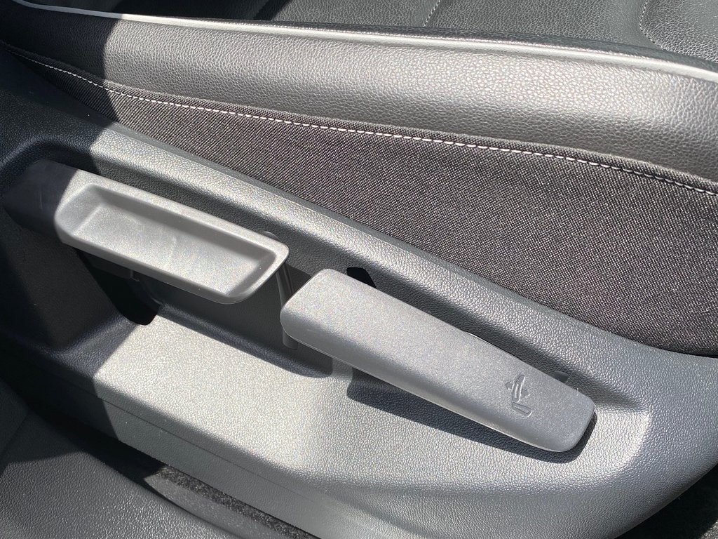 2021 Volkswagen Tiguan HIGHLINE | Leather | SunRoof | Cam | USB | Keyless in Saint John, New Brunswick - 31 - w1024h768px
