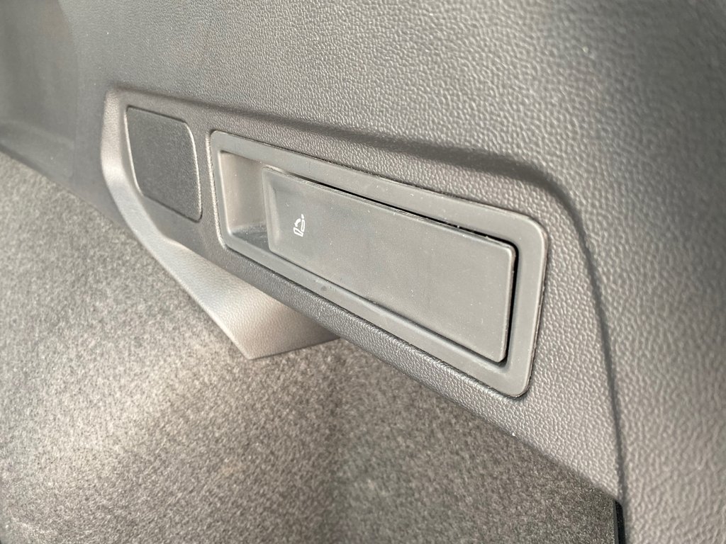 Volkswagen Tiguan TRENDLINE | Cam | USB | Warranty to 2029 2024 à Saint John, Nouveau-Brunswick - 44 - w1024h768px