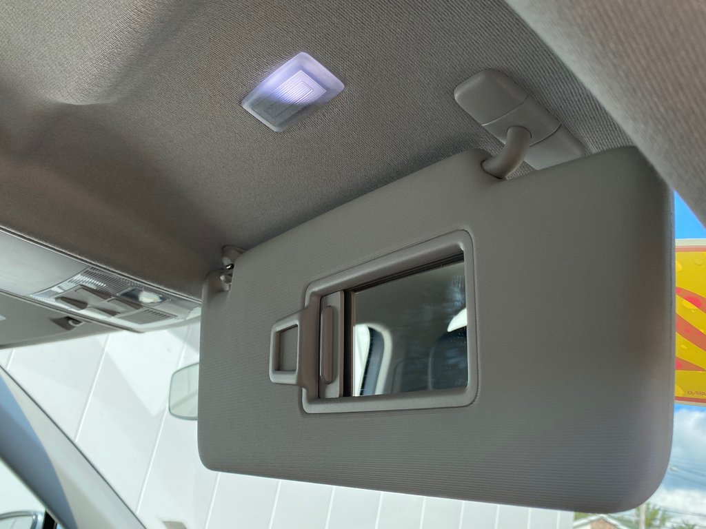 Volkswagen Tiguan TRENDLINE | Cam | USB | Warranty to 2029 2024 à Saint John, Nouveau-Brunswick - 35 - w1024h768px