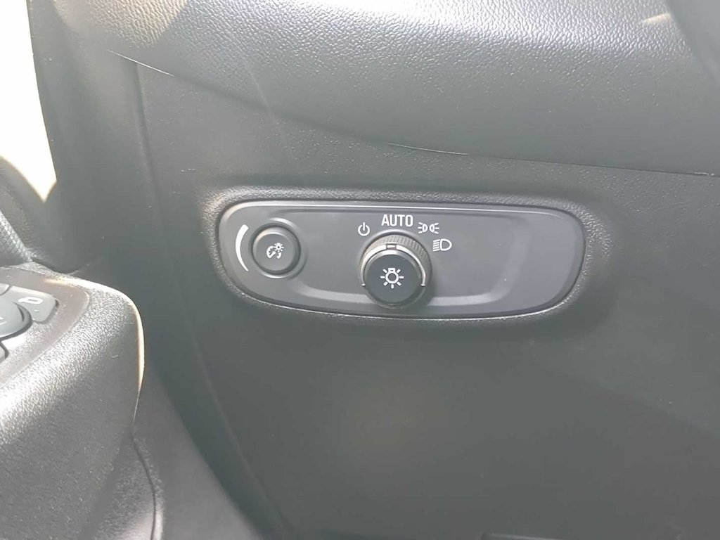 2022 Chevrolet Equinox RS | Cam | USB | HtdSeats | Warranty to 2027 in Saint John, New Brunswick - 50 - w1024h768px
