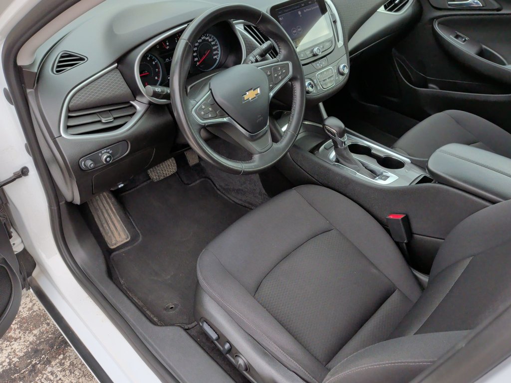 2022 Chevrolet Malibu LT | Heated Seats | Alloy Wheels | Cam in Saint John, New Brunswick - 12 - w1024h768px