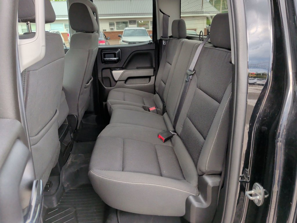 2019 Chevrolet Silverado 1500 LD LT | Aftermarket Rims | Tonneau Cover | Cam in Saint John, New Brunswick - 31 - w1024h768px