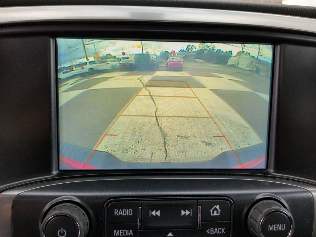 2019 Chevrolet Silverado 1500 LD LT | Aftermarket Rims | Tonneau Cover | Cam in Saint John, New Brunswick - 26 - w1024h768px