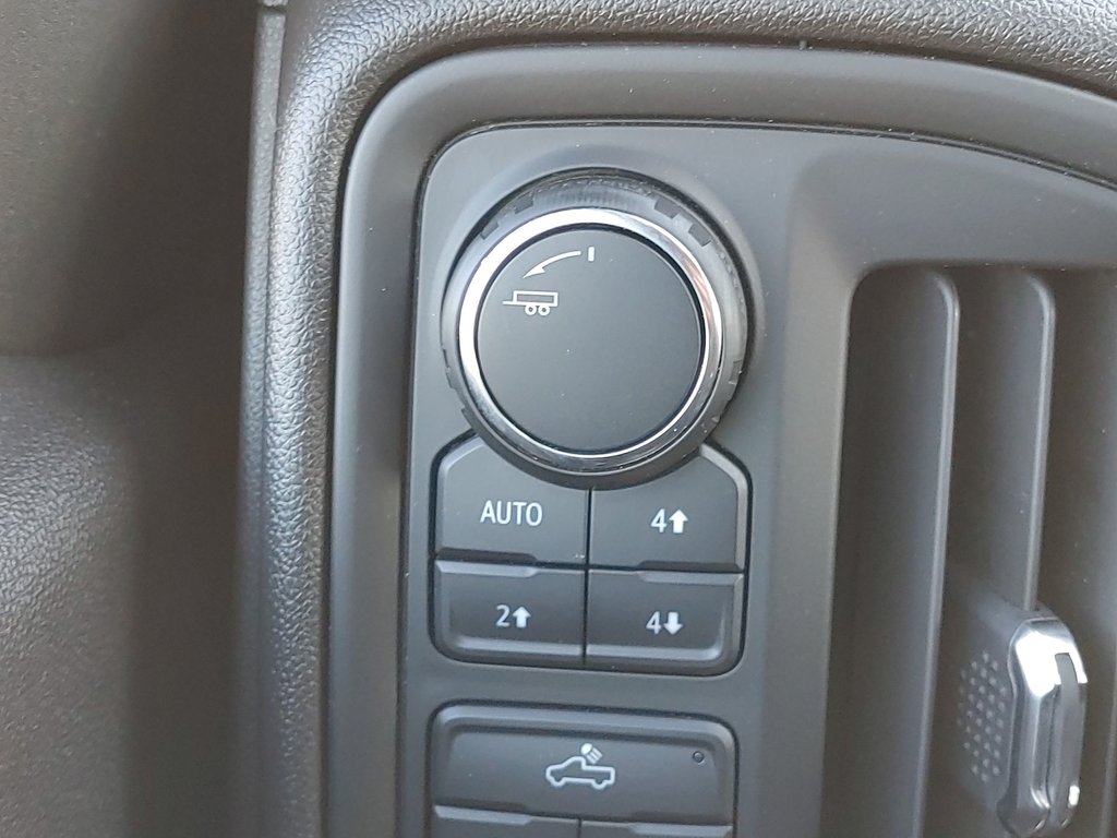 2024 Chevrolet Silverado 1500 Custom Trail Boss | Diesel | Warranty to 20 in Saint John, New Brunswick - 22 - w1024h768px