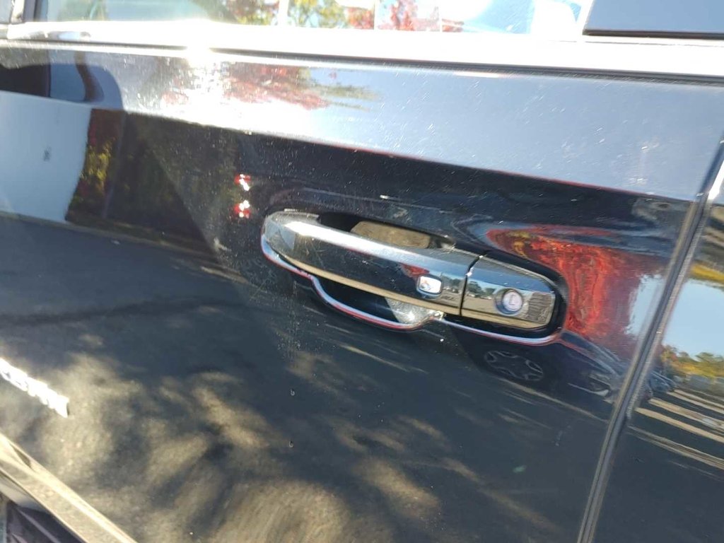 2023 Chevrolet Suburban in Antigonish, Nova Scotia - 14 - w1024h768px