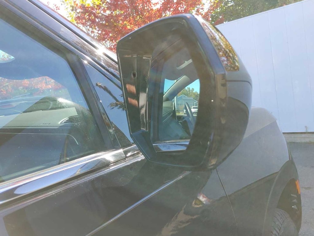 2023 Chevrolet Suburban in Antigonish, Nova Scotia - 21 - w1024h768px