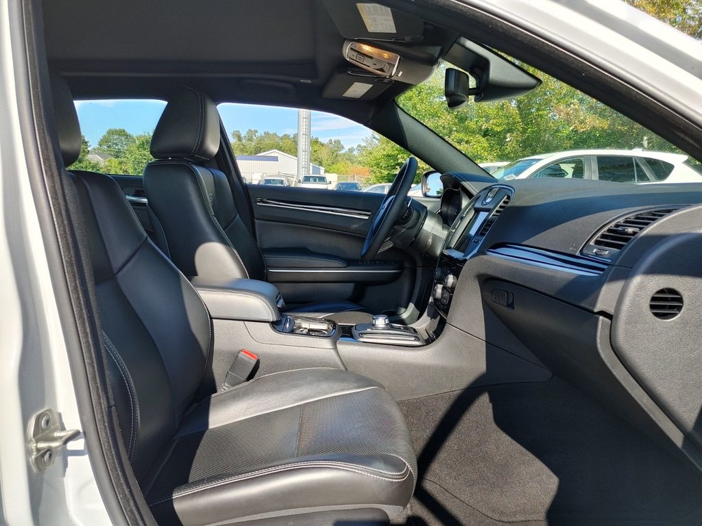 2023 Chrysler 300 S | AWD | Leather | Sunroof | Warranty to 2028 in Saint John, New Brunswick - 37 - w1024h768px