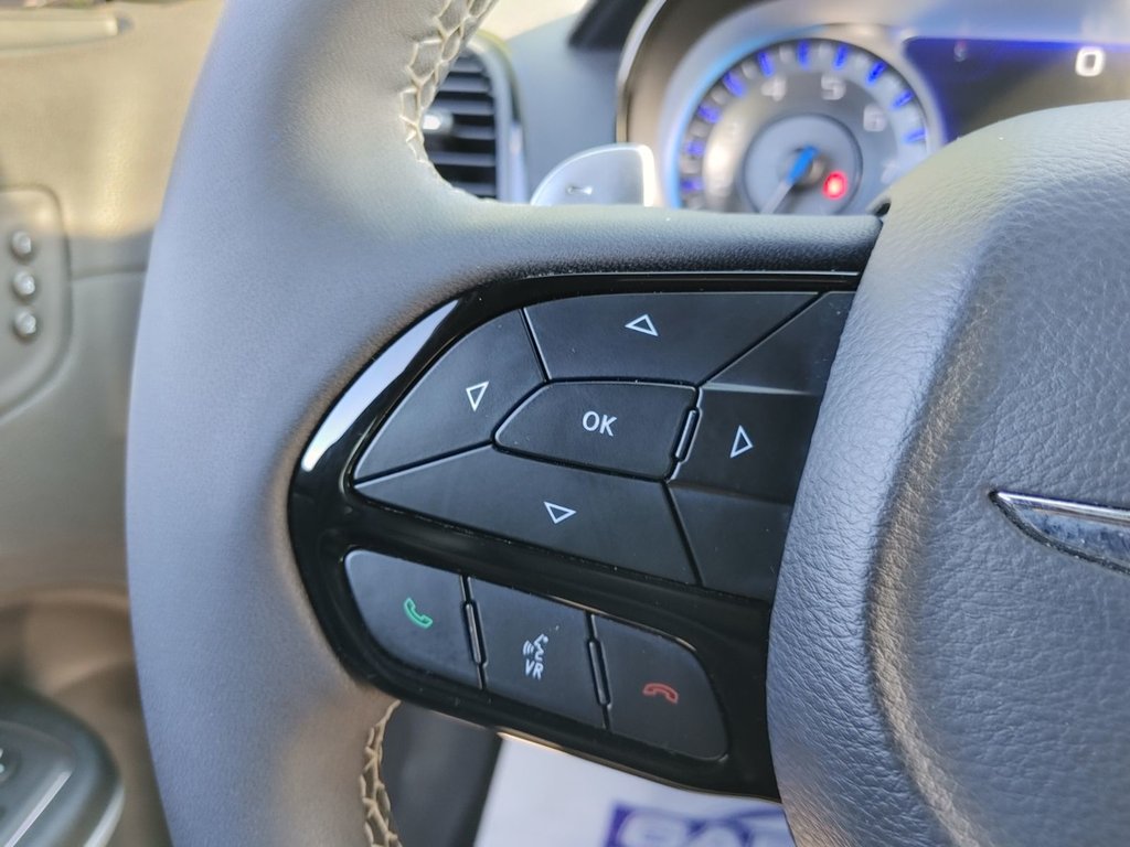 2023 Chrysler 300 S | AWD | Leather | Sunroof | Warranty to 2028 in Saint John, New Brunswick - 49 - w1024h768px
