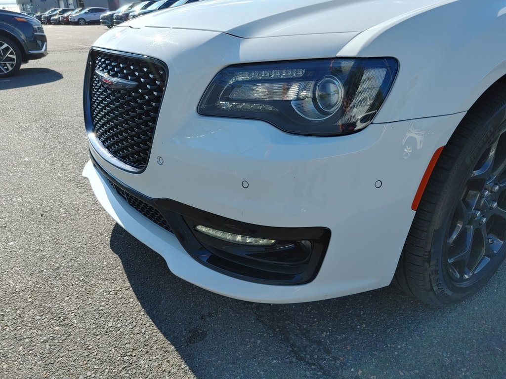 2023 Chrysler 300 S | AWD | Leather | Sunroof | Warranty to 2028 in Saint John, New Brunswick - 10 - w1024h768px