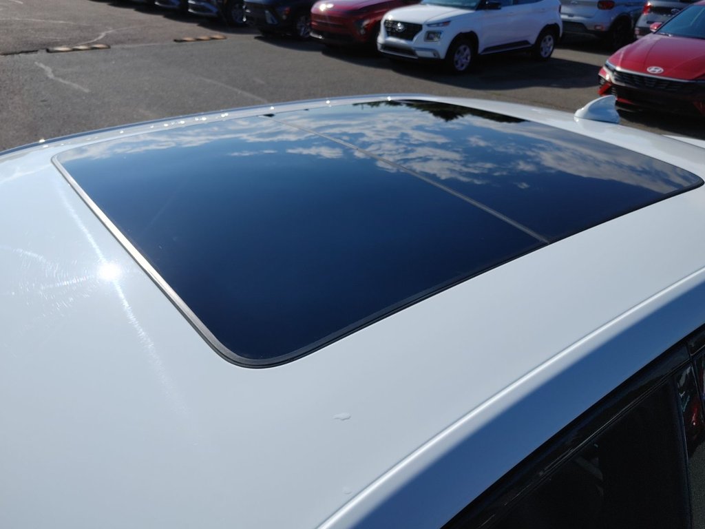 2023 Chrysler 300 S | AWD | Leather | Sunroof | Warranty to 2028 in Saint John, New Brunswick - 14 - w1024h768px