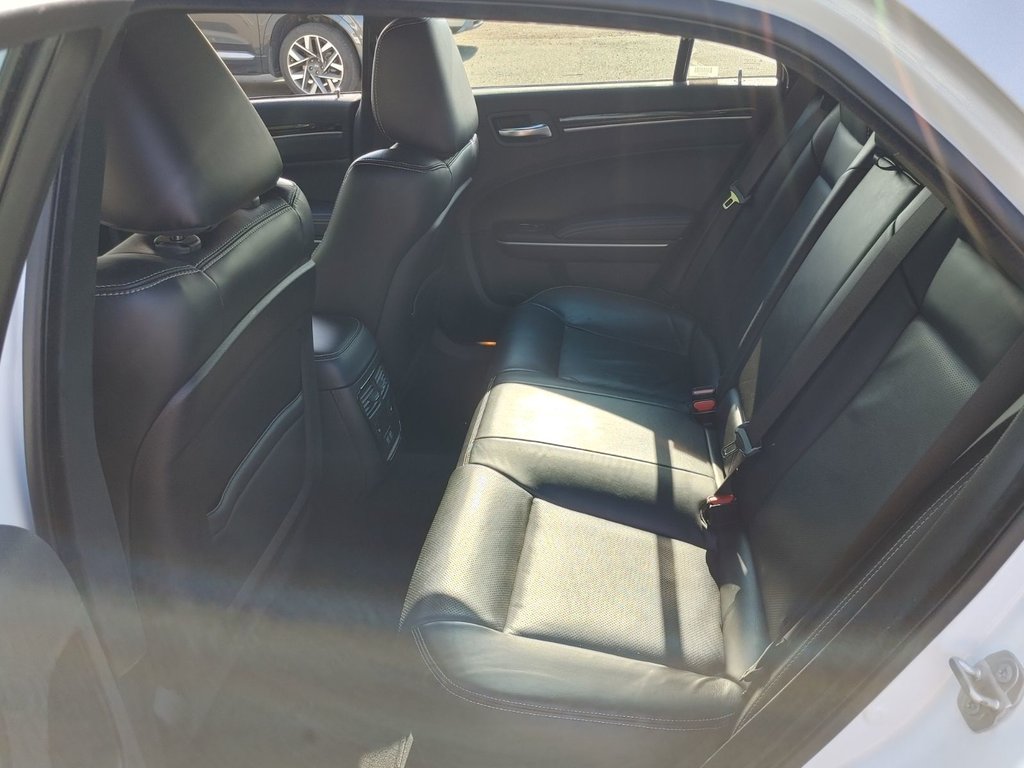 2023 Chrysler 300 S | AWD | Leather | Sunroof | Warranty to 2028 in Saint John, New Brunswick - 31 - w1024h768px