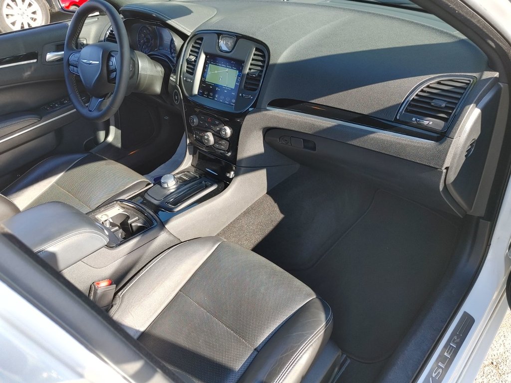 2023 Chrysler 300 S | AWD | Leather | Sunroof | Warranty to 2028 in Saint John, New Brunswick - 36 - w1024h768px