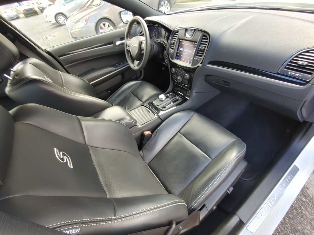 Chrysler 300 S | Leather | Roof | Cam | Warranty to 2028 2023 à Saint John, Nouveau-Brunswick - 36 - w1024h768px