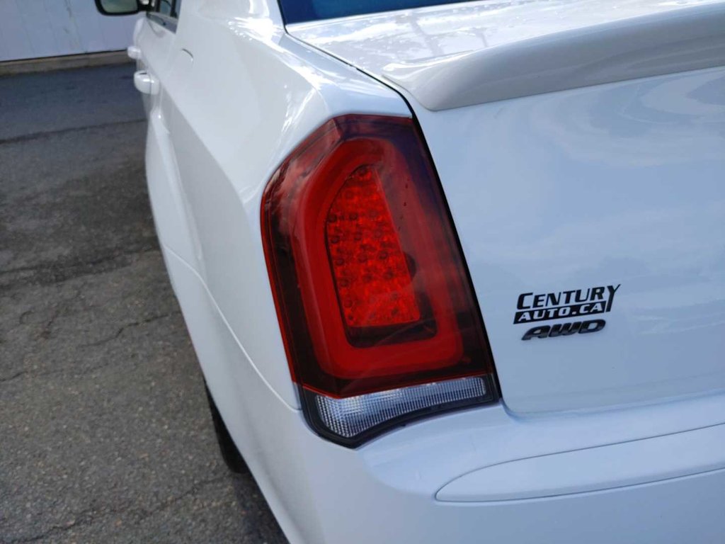 Chrysler 300 S | Leather | Roof | Cam | Warranty to 2028 2023 à Saint John, Nouveau-Brunswick - 18 - w1024h768px