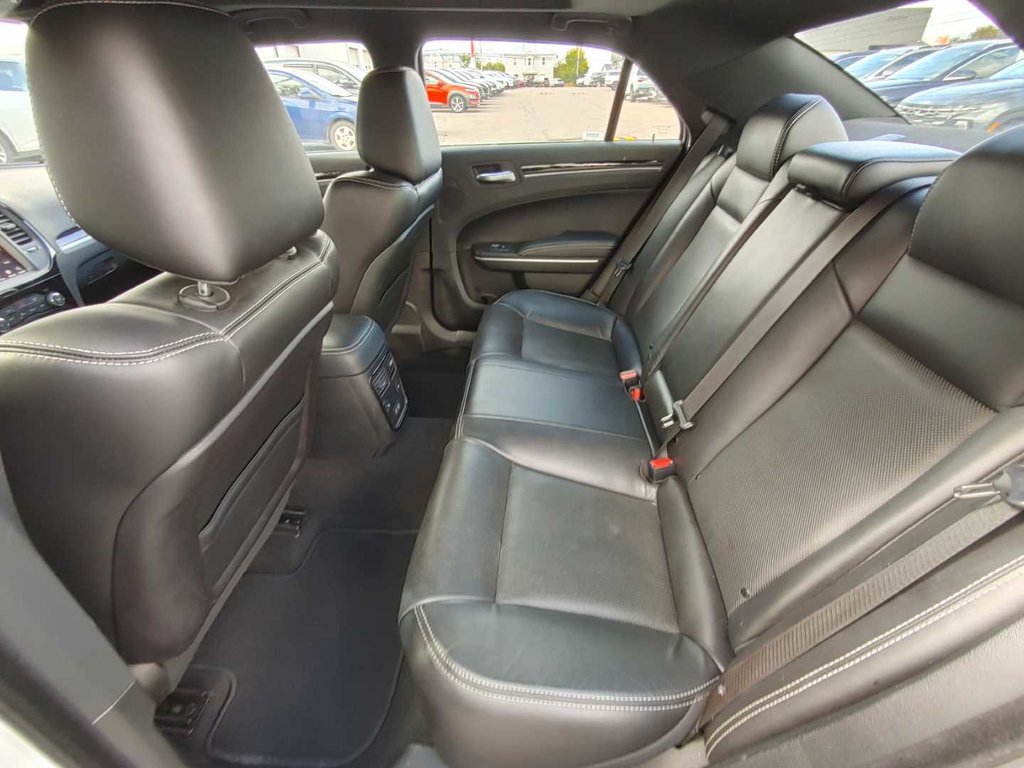 Chrysler 300 S | Leather | Roof | Cam | Warranty to 2028 2023 à Saint John, Nouveau-Brunswick - 31 - w1024h768px