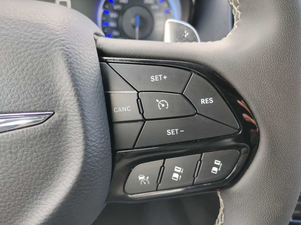 Chrysler 300 S | Leather | Roof | Cam | Warranty to 2028 2023 à Saint John, Nouveau-Brunswick - 48 - w1024h768px