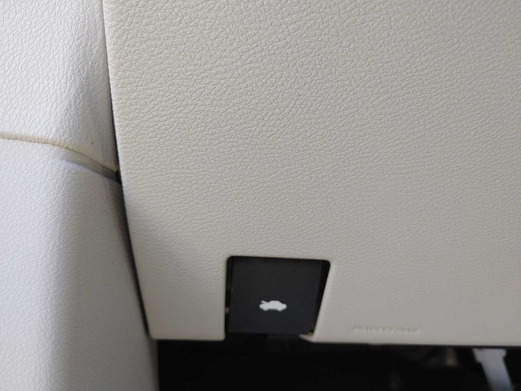 2022 Chrysler Grand Caravan SXT | HtdSeats | Cam | USB | Warranty to 2027 in Saint John, New Brunswick - 30 - w1024h768px