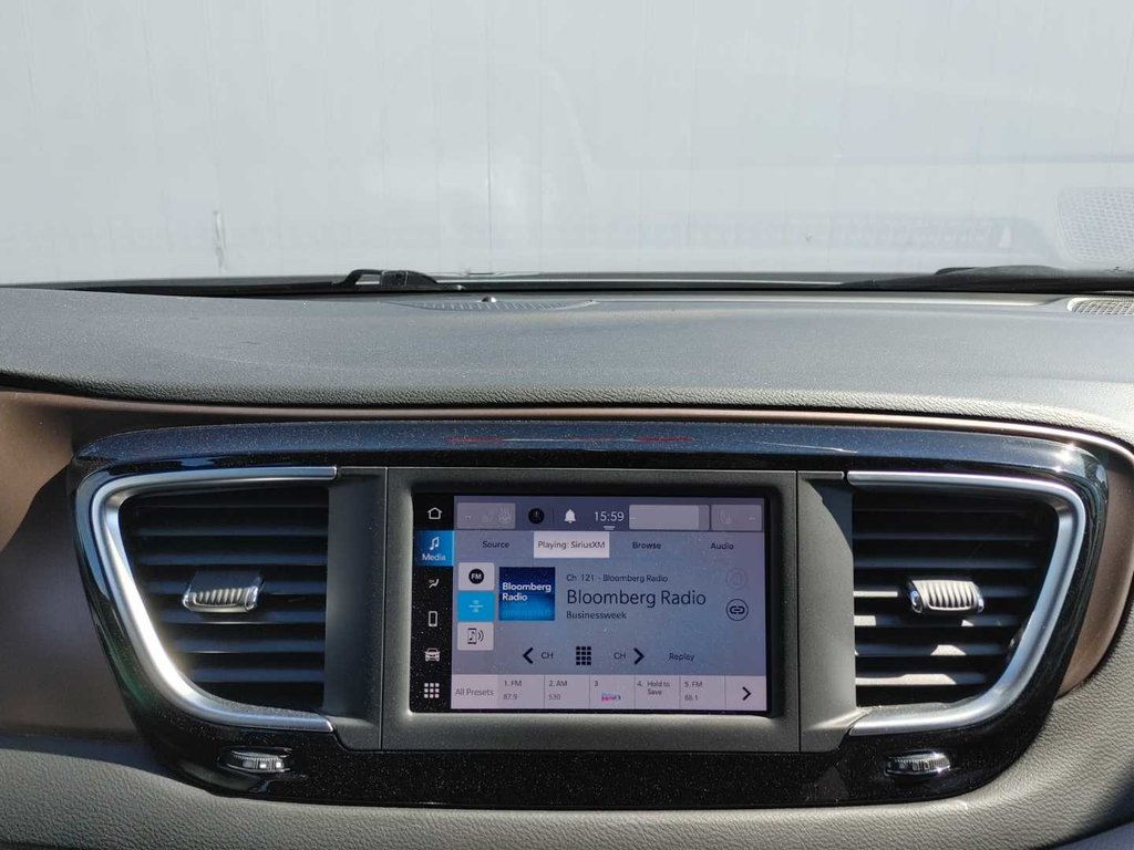 2022 Chrysler Grand Caravan SXT | HtdSeats | Cam | USB | Warranty to 2027 in Saint John, New Brunswick - 54 - w1024h768px