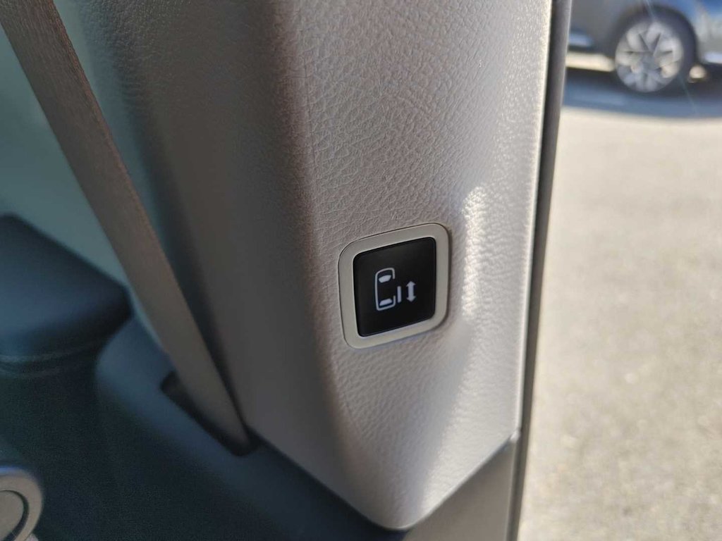 2022 Chrysler Grand Caravan SXT | HtdSeats | Cam | USB | Warranty to 2027 in Saint John, New Brunswick - 62 - w1024h768px