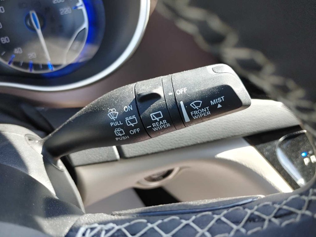 2022 Chrysler Grand Caravan SXT | HtdSeats | Cam | USB | Warranty to 2027 in Saint John, New Brunswick - 46 - w1024h768px