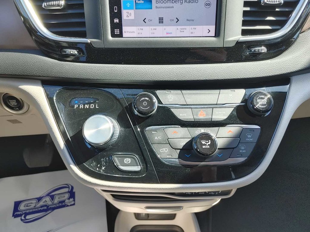 2022 Chrysler Grand Caravan SXT | HtdSeats | Cam | USB | Warranty to 2027 in Saint John, New Brunswick - 55 - w1024h768px