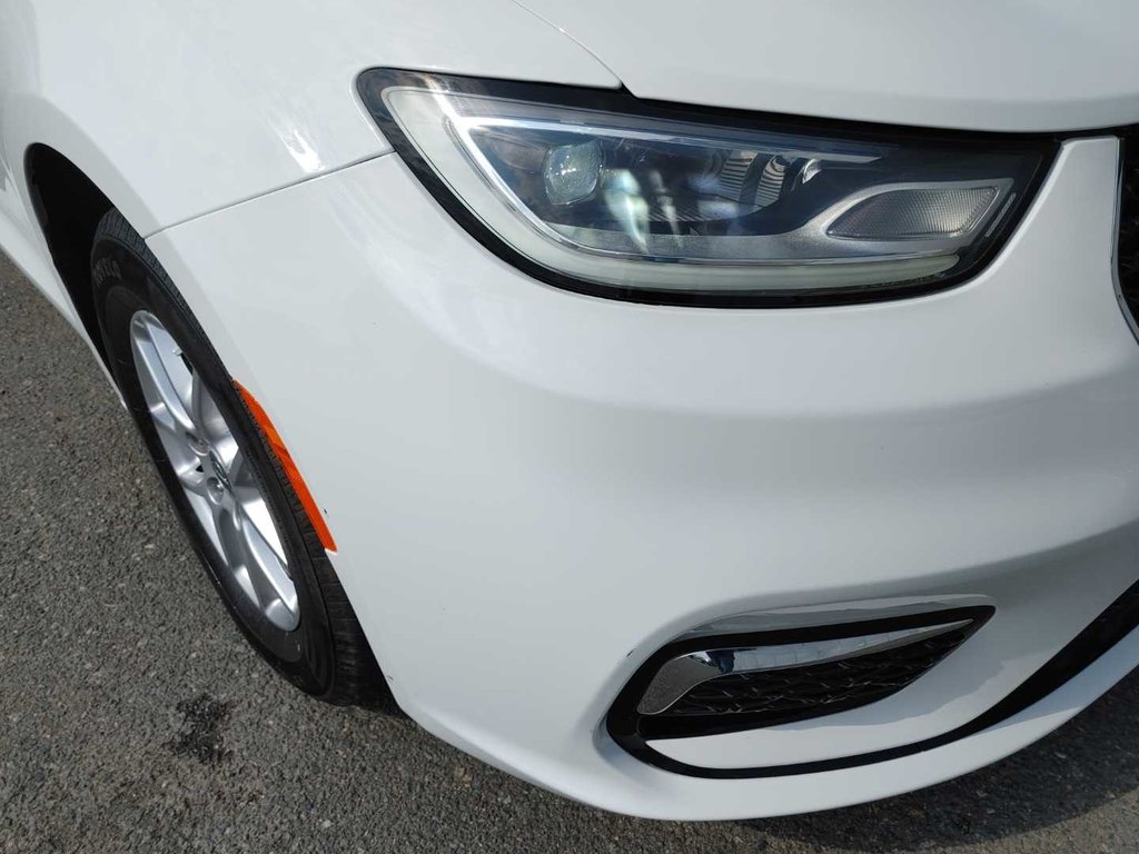 2023 Chrysler Pacifica Touring L | Leather | Cam | Usb | Warranty to 2028 in Saint John, New Brunswick - 24 - w1024h768px