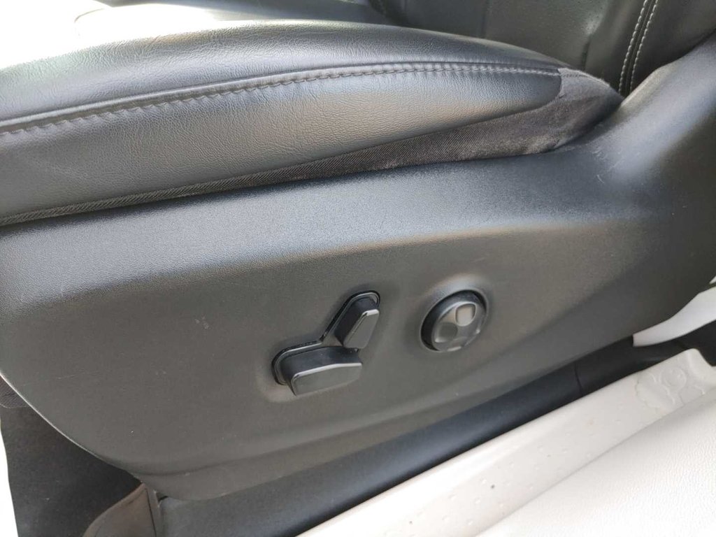 2023 Chrysler Pacifica Touring L | Leather | Cam | Usb | Warranty to 2028 in Saint John, New Brunswick - 30 - w1024h768px