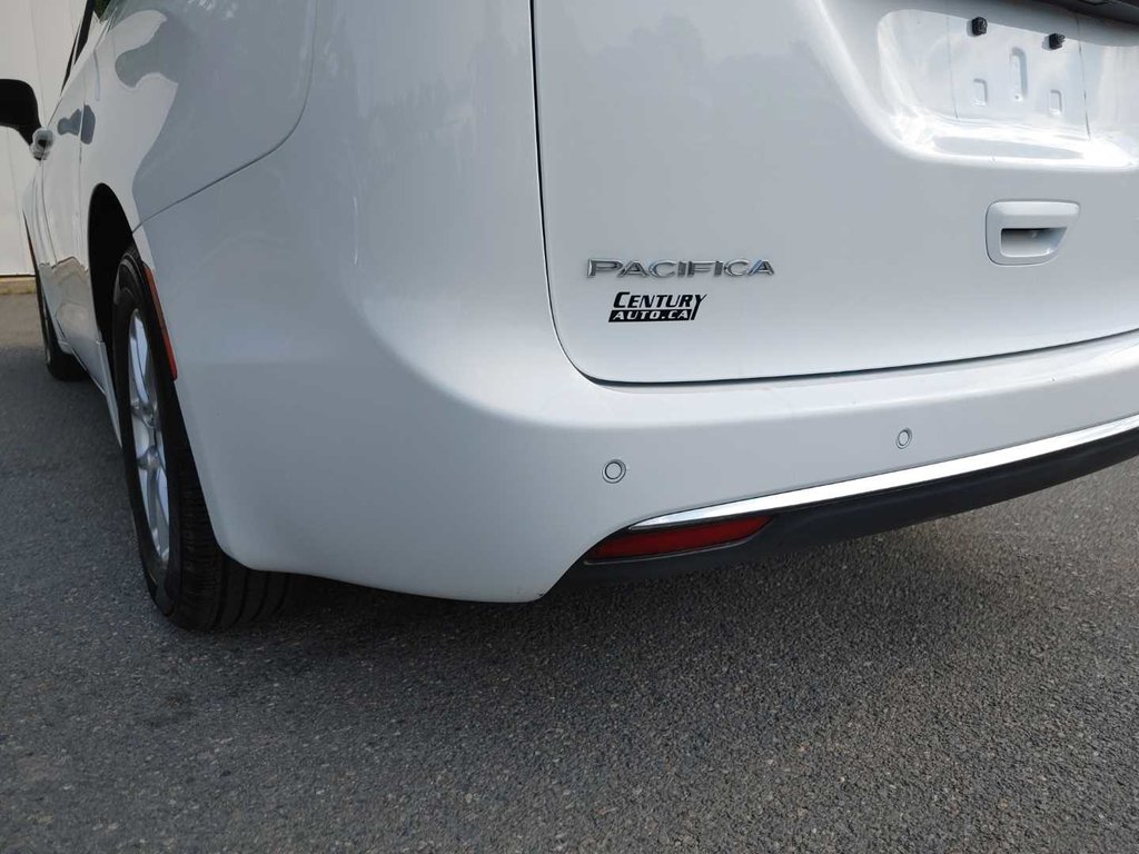2023 Chrysler Pacifica Touring L | Leather | Cam | Usb | Warranty to 2028 in Saint John, New Brunswick - 19 - w1024h768px