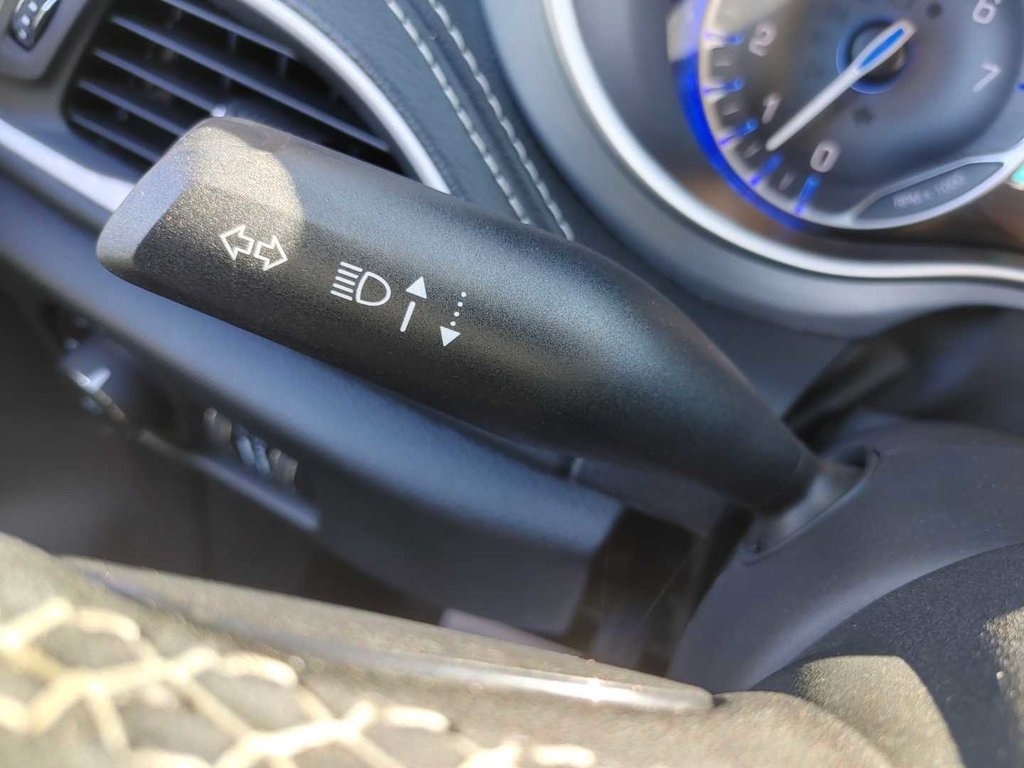 Chrysler Pacifica Touring S | Lthr | Roof | Cam | Warranty to 2029 2024 à Saint John, Nouveau-Brunswick - 46 - w1024h768px