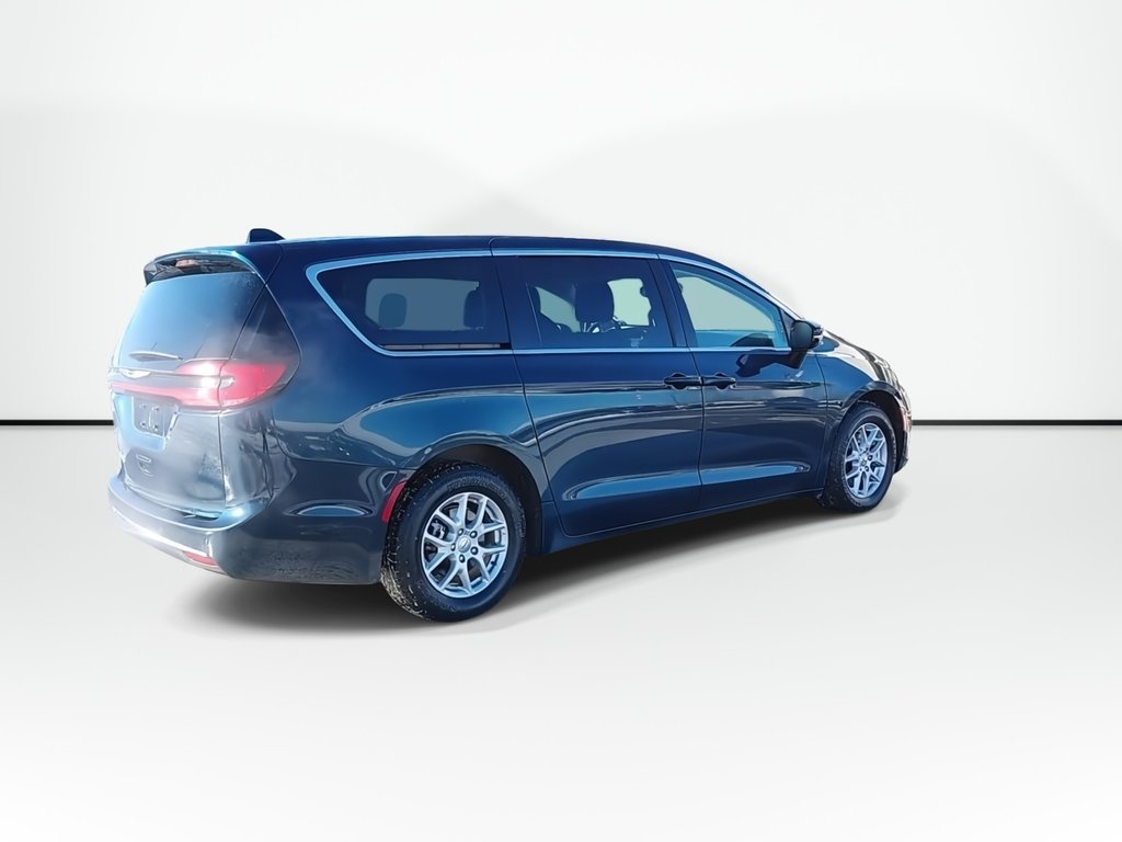 2024 Chrysler Pacifica Touring-L | Leather | Cam | USB in Saint John, New Brunswick - 8 - w1024h768px