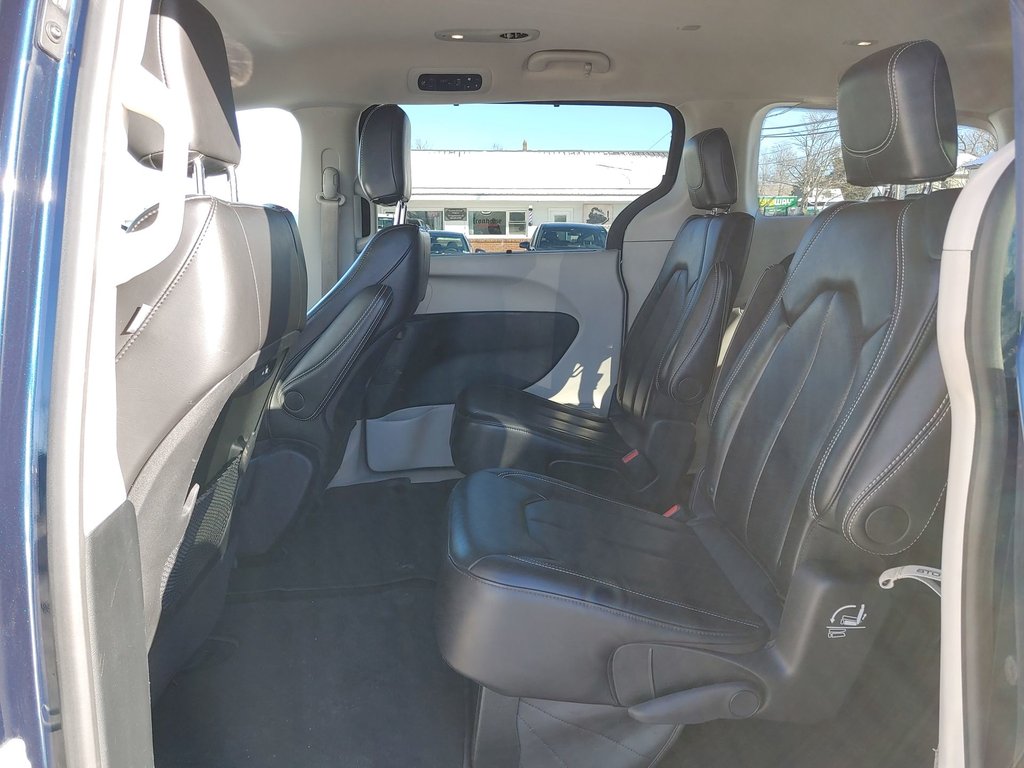 2024 Chrysler Pacifica Touring-L | Leather | Cam | USB in Saint John, New Brunswick - 33 - w1024h768px