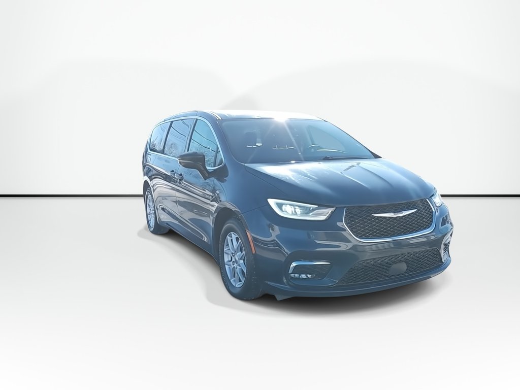 2024 Chrysler Pacifica Touring-L | Leather | Cam | USB in Saint John, New Brunswick - 2 - w1024h768px