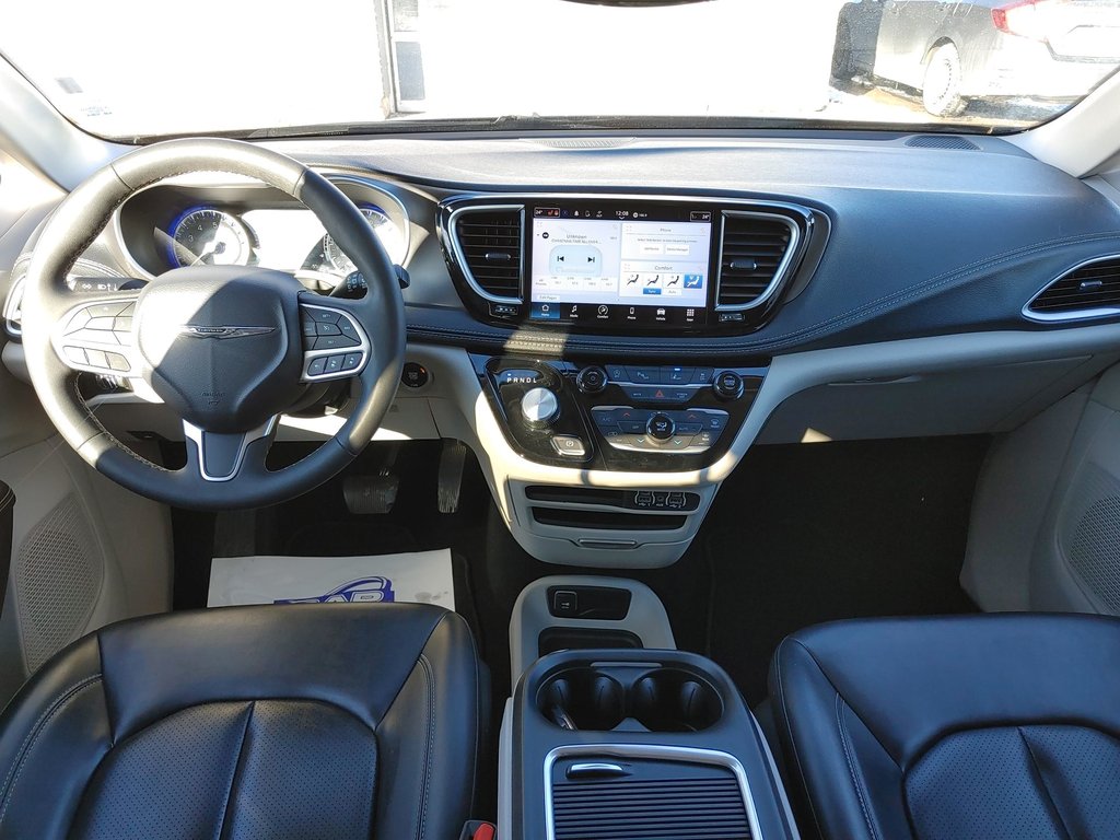 2024 Chrysler Pacifica Touring-L | Leather | Cam | USB in Saint John, New Brunswick - 16 - w1024h768px