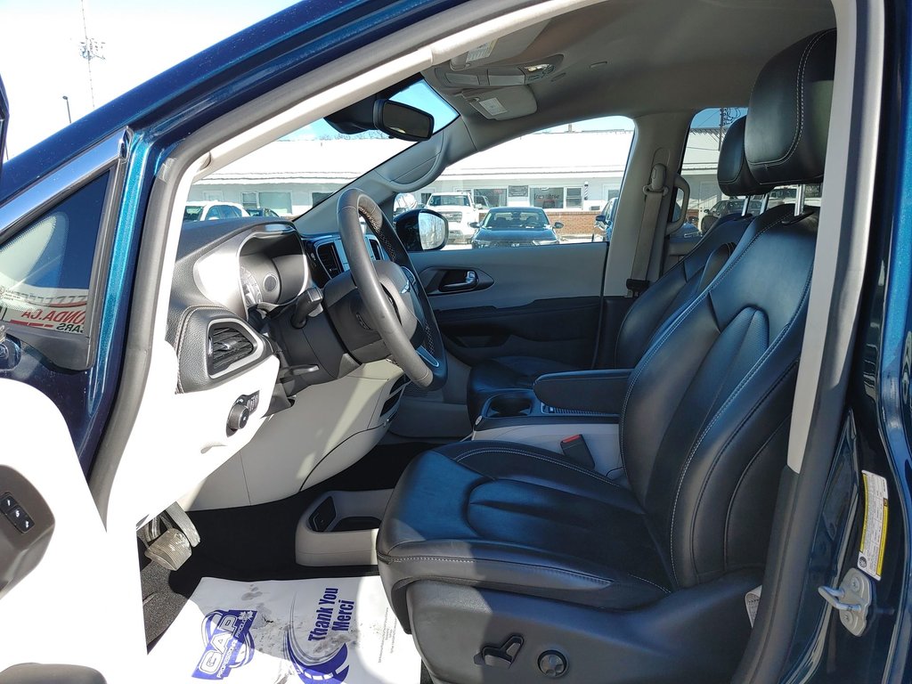 2024 Chrysler Pacifica Touring-L | Leather | Cam | USB in Saint John, New Brunswick - 13 - w1024h768px