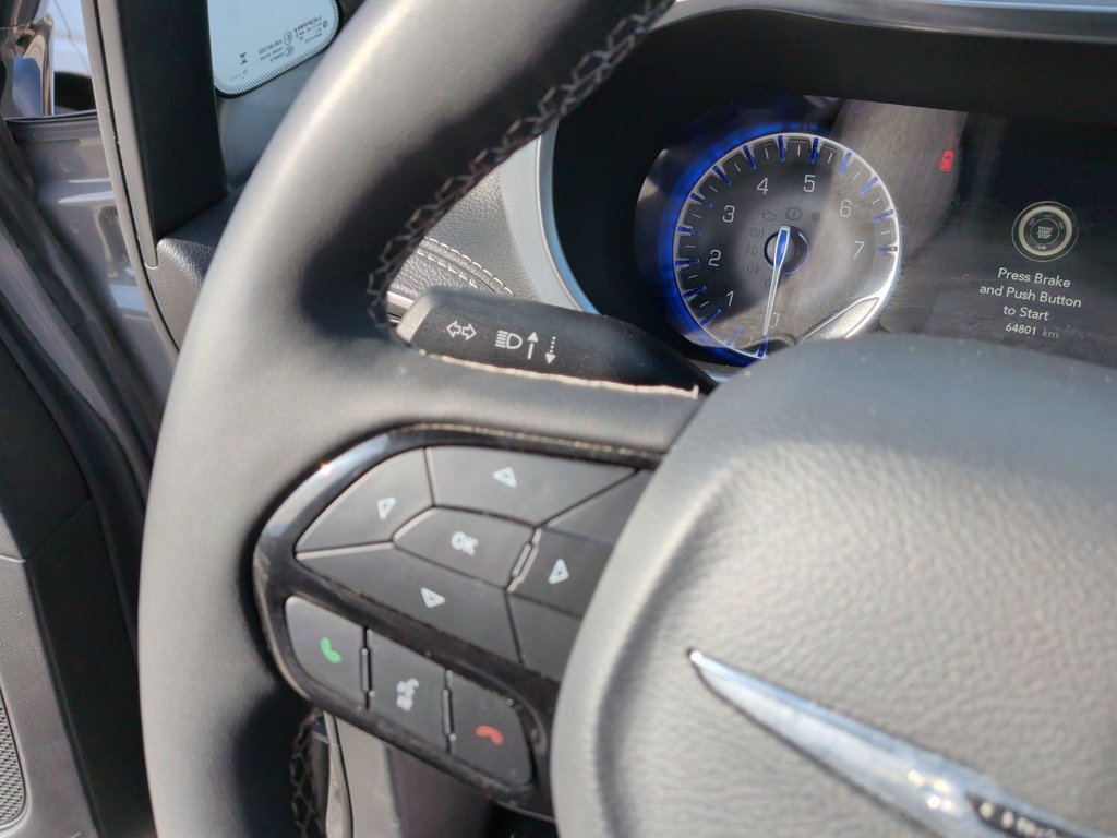 2025 Chrysler PACIFICA LIMITED | Leather | AC | Cam | Warranty to 2030 in Saint John, New Brunswick - 20 - w1024h768px
