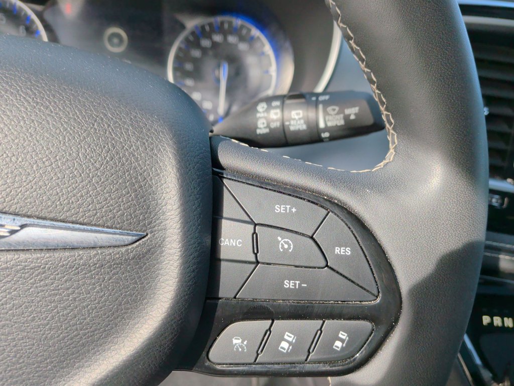 2025 Chrysler PACIFICA LIMITED | Leather | AC | Cam | Warranty to 2030 in Saint John, New Brunswick - 21 - w1024h768px