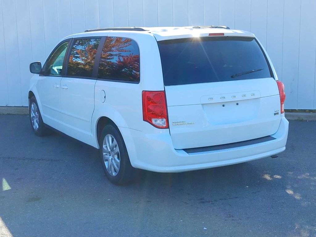 2016 Dodge Grand Caravan in Antigonish, Nova Scotia - 5 - w1024h768px