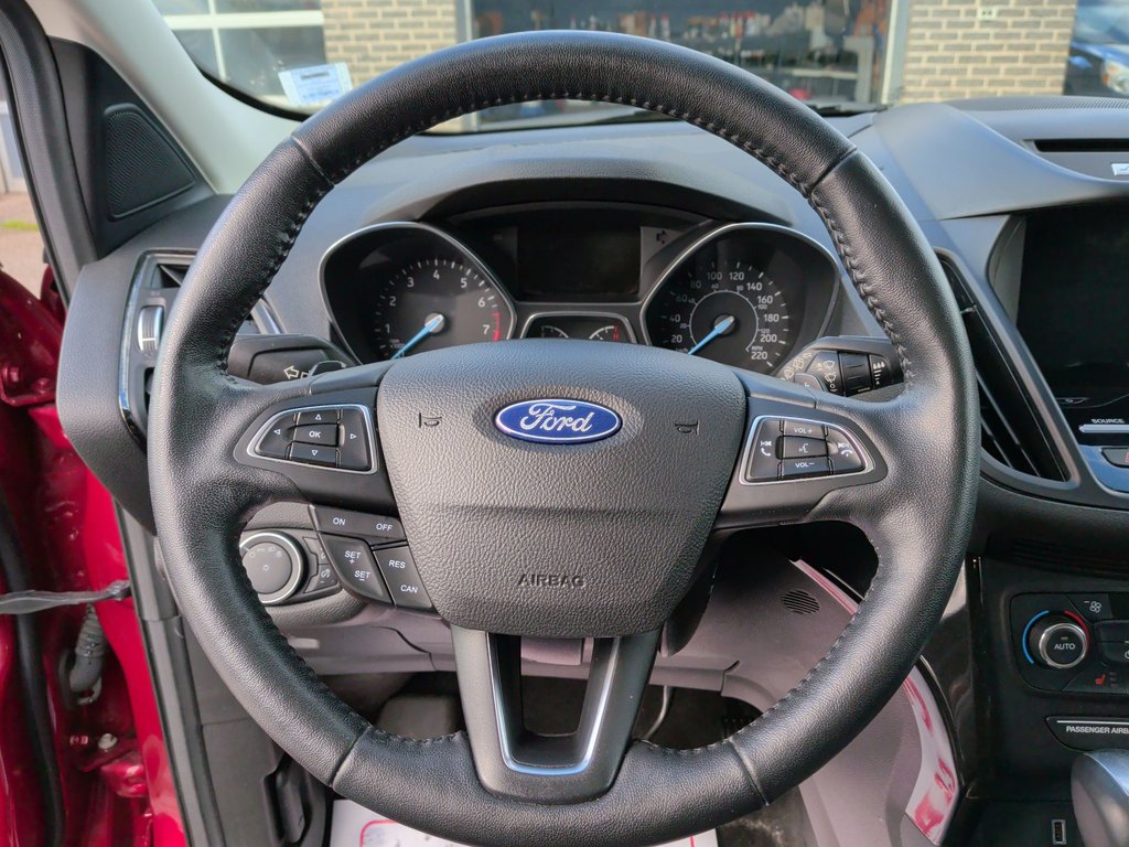 2017 Ford Escape Titanium | Leather | Sunroof | Cam in Saint John, New Brunswick - 12 - w1024h768px