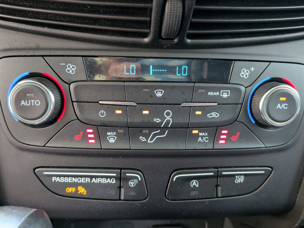 2017 Ford Escape Titanium | Leather | Sunroof | Cam in Saint John, New Brunswick - 27 - w1024h768px