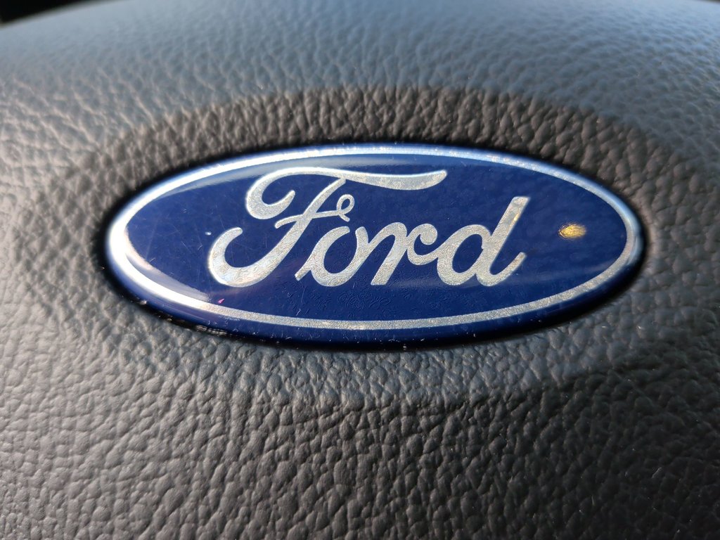 2017 Ford Escape Titanium | Leather | Sunroof | Cam in Saint John, New Brunswick - 19 - w1024h768px