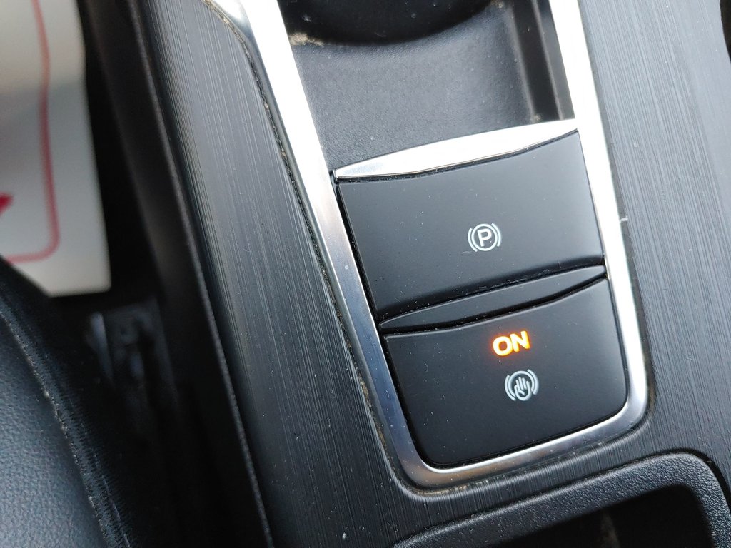 Ford Escape PLUG IN HYBRID | Cam | USB | Warranty to 2032 2024 à Saint John, Nouveau-Brunswick - 30 - w1024h768px