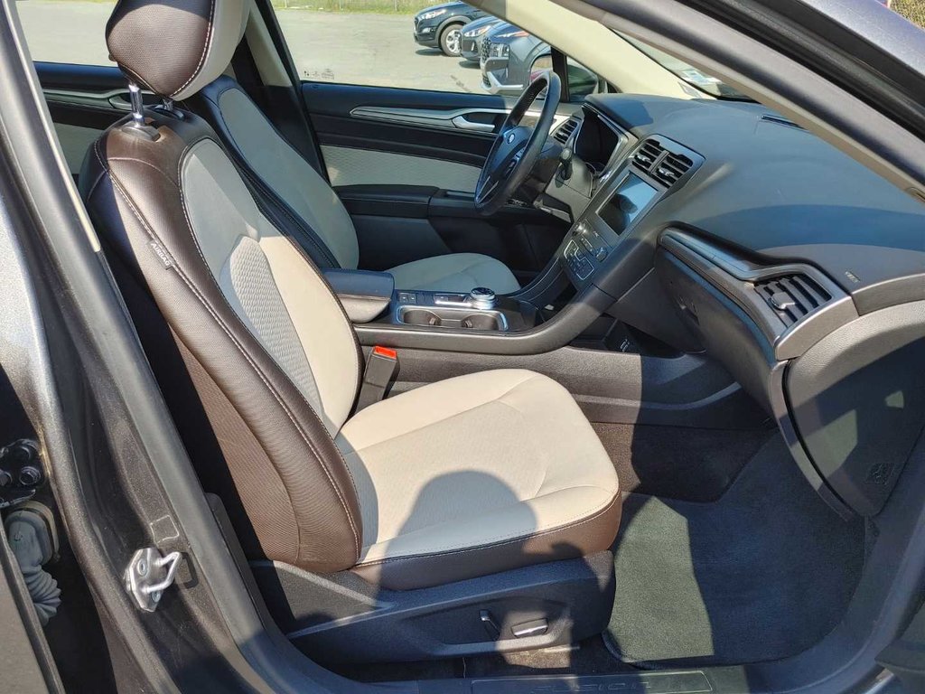 2020 Ford Fusion SE | Htd Seats | Navigation | Cam in Saint John, New Brunswick - 36 - w1024h768px