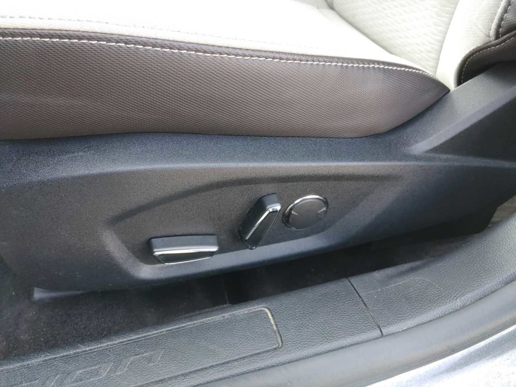 2020 Ford Fusion SE | Htd Seats | Navigation | Cam in Saint John, New Brunswick - 26 - w1024h768px