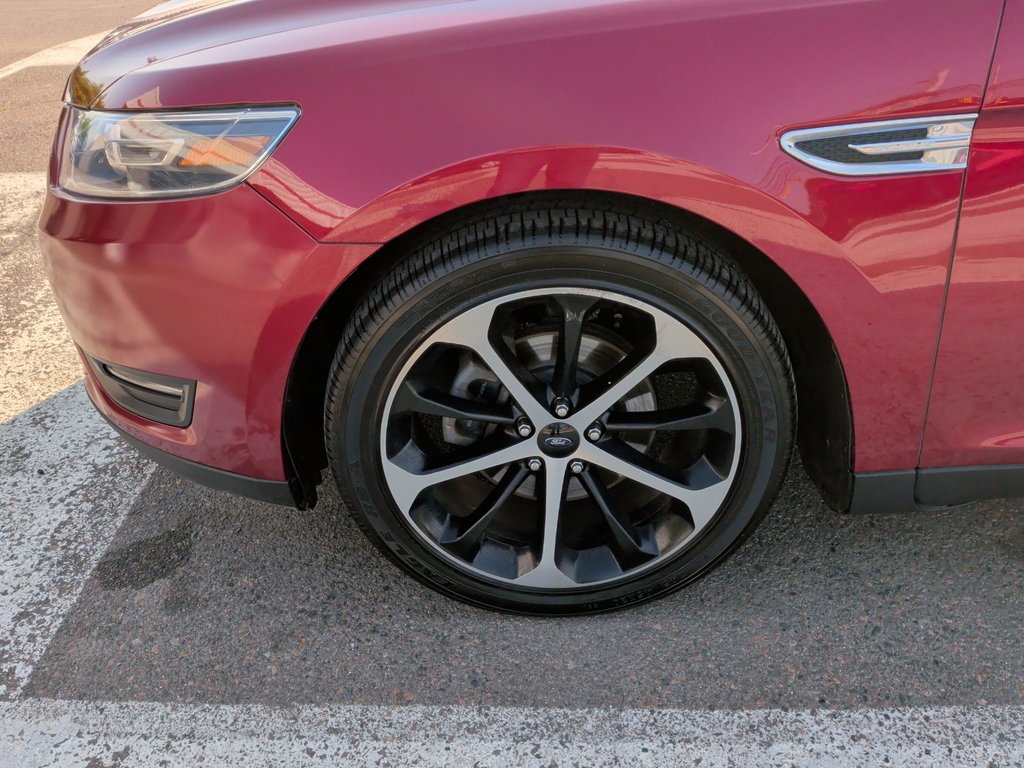 2015 Ford Taurus SEL | V6 | AWD | Leather | Cam in Saint John, New Brunswick - 10 - w1024h768px